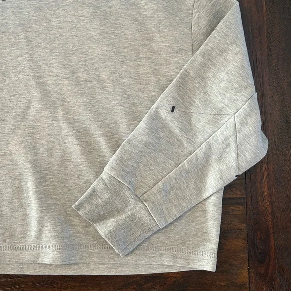 Nike Sportswear Tech Fleece Women's Oversized Turtleneck Sweatshirt - Light Gray - Picture 8 of 15